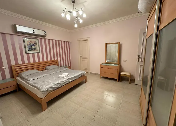 Villa Spacious Family With Garden, Rooftop & Sea Views Ain Sukhna